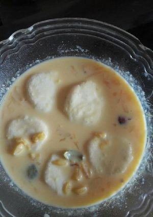 A picture of Rasmalai.