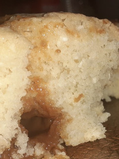 Una foto de Budín de coco con dulce de leche, sin molde!