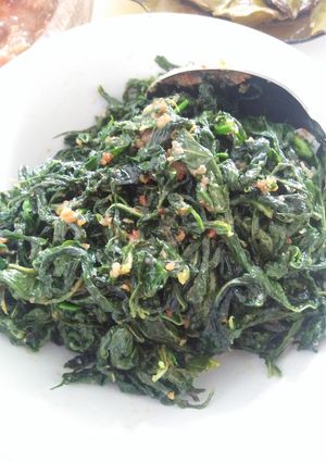 Foto resep Tumis pedas daun ubi peras