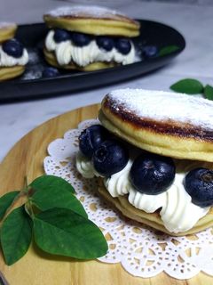 Foto resep Dorayaki Pasta Kacang Merah dan Whipping Cream