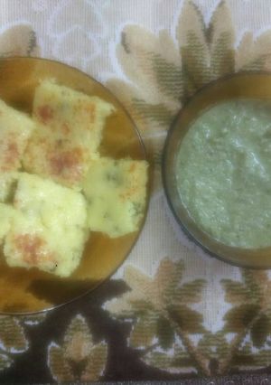 A picture of Instant Rawa Dhokla.