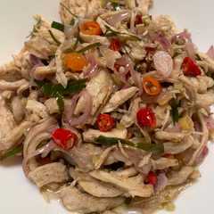 รูปของ Ayam Suwir Sambal Matah