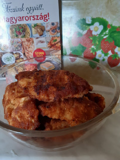 Rántott csirkemellfilé recept fotója