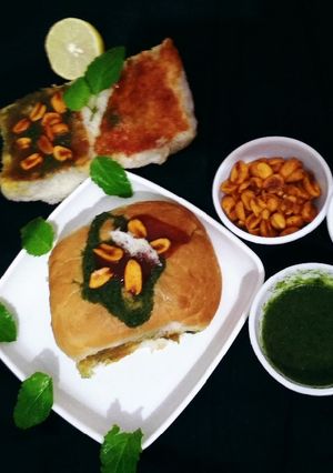 રાઈસ દાબેલી(rice dabeli recipe in gujarati) રેસીપી મુખ્ય ફોટો