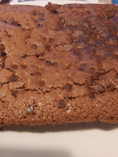 Una foto de Bizcocho de yogur y chocolate