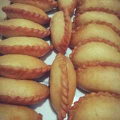 A picture of Panada isi pampis.