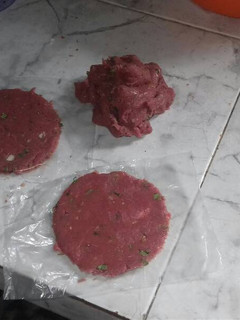Una foto de Hamburguesa bien casera