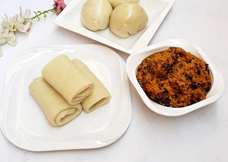 Fresh Pounded yam with egusi soup