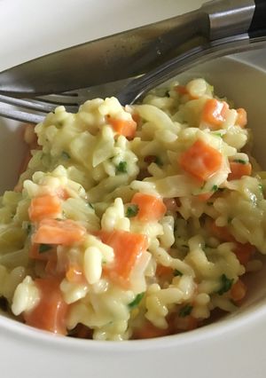 Une photo de Risotto aux légumes d’hiver et herbes fraîches
