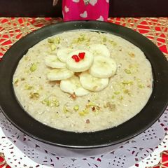 A picture of Healthy Breakfast Oats Porridge.