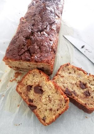 Une photo de Banana bread moelleux aux éclats de chocolat