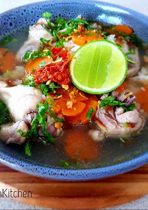 A picture of Chicken soup.