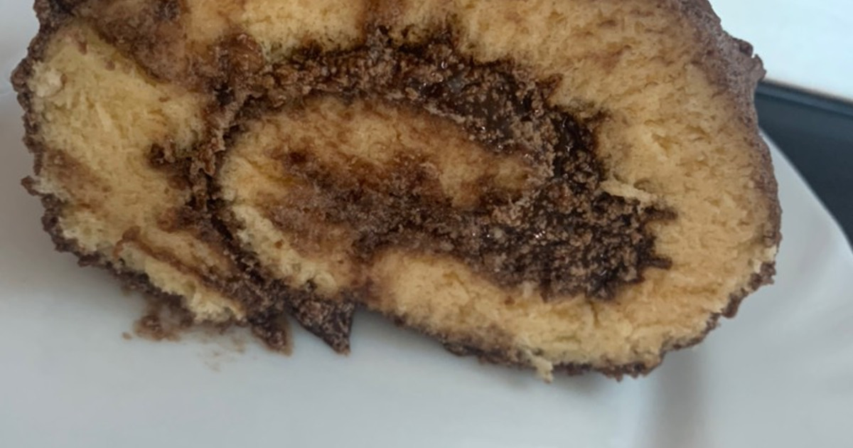 Csokikrémes Rolád | Bettina Nagy_1 receptje - Cookpad receptek