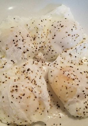 A picture of Poached Eggs.