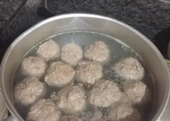 Masakan Populer Bakso Sapi dEbm Mantul Banget