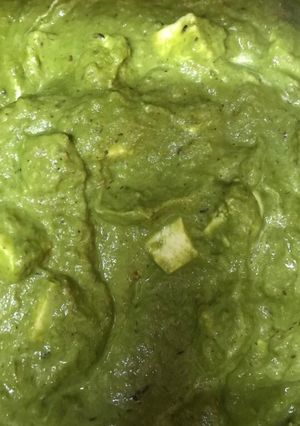 A picture of Palak Paneer.