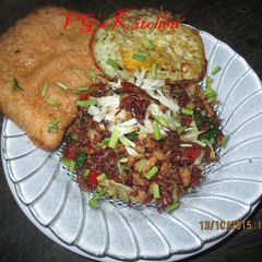 A picture of Fried Rice from Yogyakarta (NASI GORENG YOGYAKARTA).