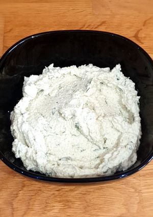 Una foto de Queso untable vegano de anacardos