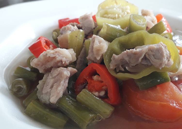 Sayur Asem-asem Daging