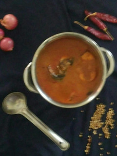 சேப்பலா புலுசு (Chepala pulusu recipe in tamil) செய்முறை முக்கிய புகைப்படம்
