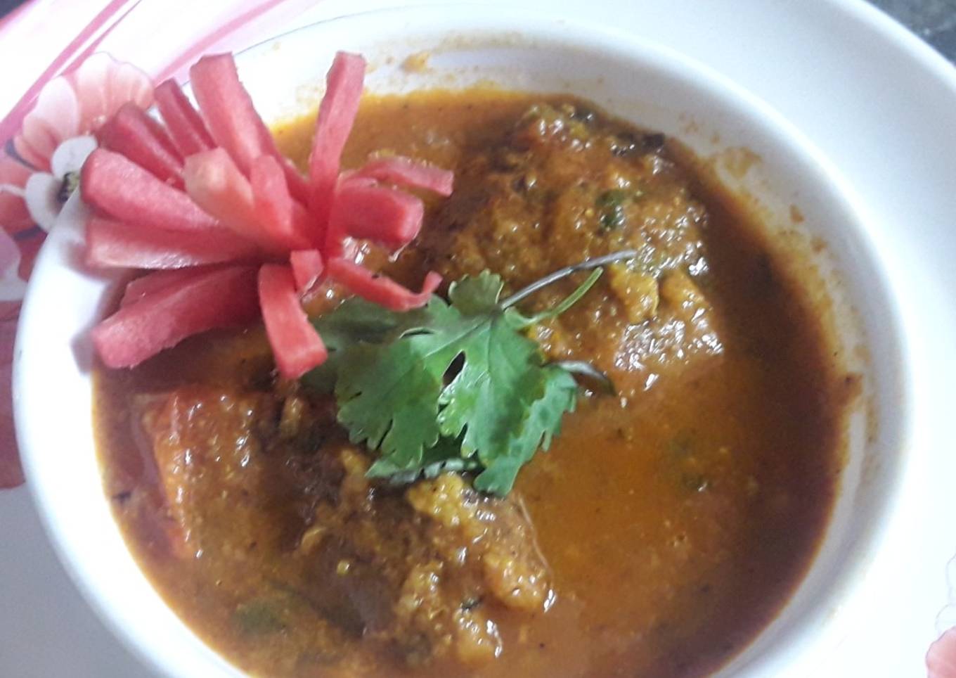 Fish egg with palak