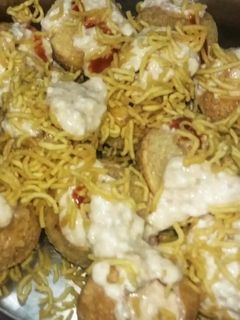 দই ফুচকা (doi fuchka recipe in Bengali) রেসিপির প্রধান ছবি