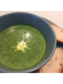 A picture of Creamy Spinach-Lentil Soup.