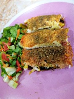 صورة لوصفة فطيره دجاج بالخبز التوست 😋