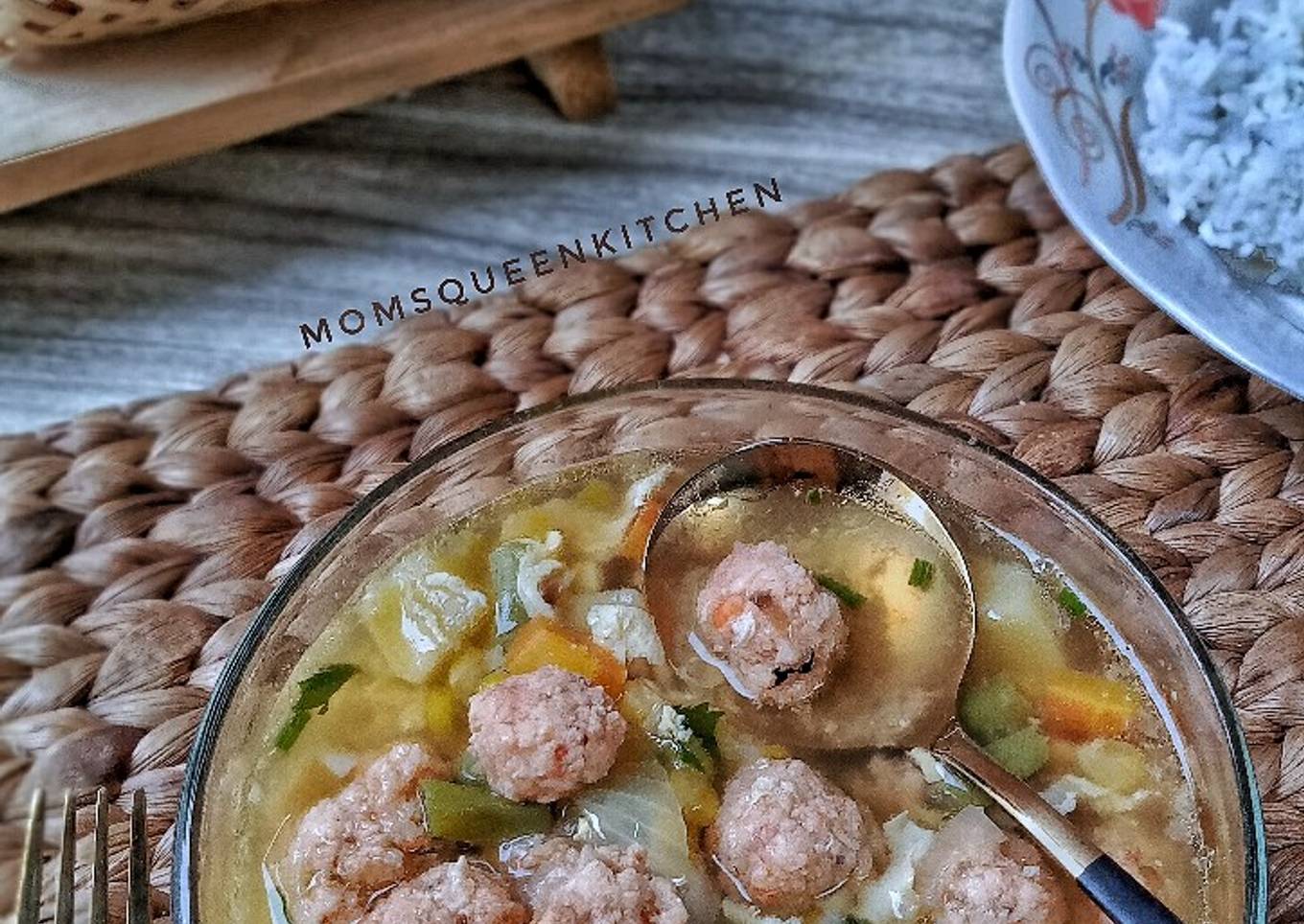Sup jagung telur bola² udang