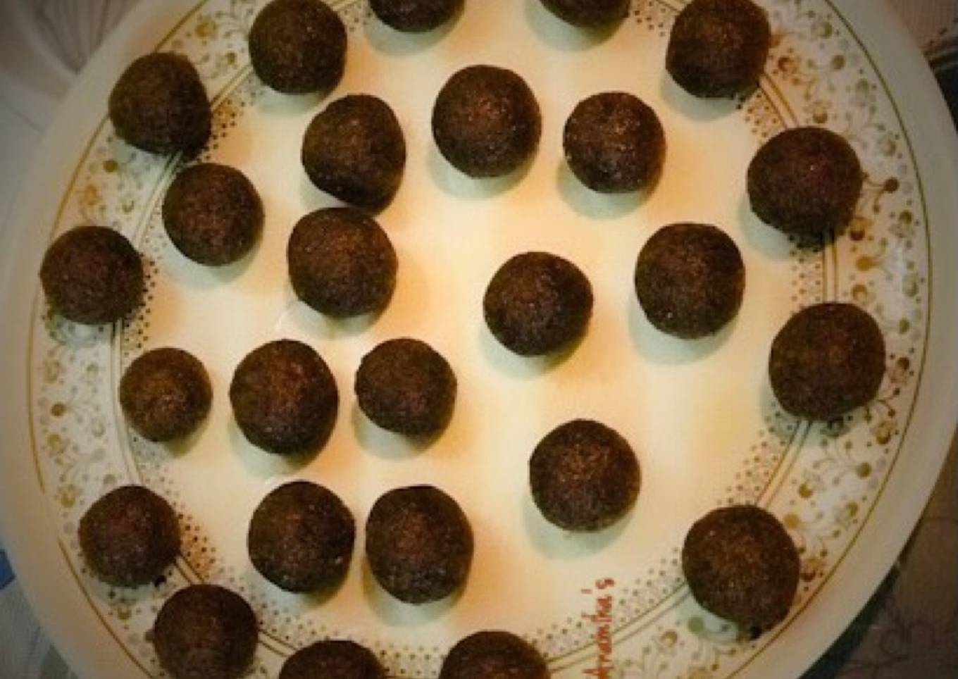 Bengali Style: Narkel Nadu or Coconut Ladoo
