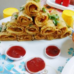 A picture of Potato Stuffed Mong Chilla.