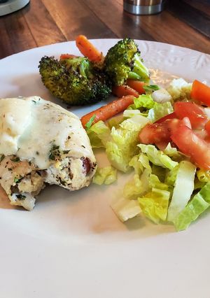 A picture of Tomato & Basil Chicken Roll Ups.