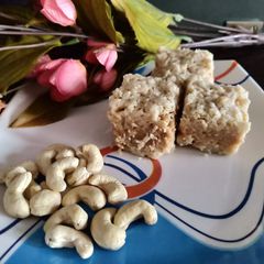 A picture of Cashew Maisup (Cashew Maisur Pak).