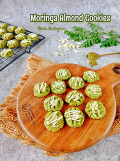 Foto resep Moringa Almond Cookies