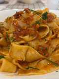 Pappardelle al Ragù di Salsiccia e Pomodori Freschi