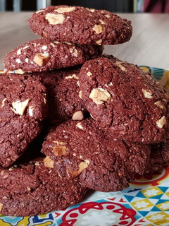 Una foto de Galletas de chocolate red velvet de "Granujas a medio Pelo"