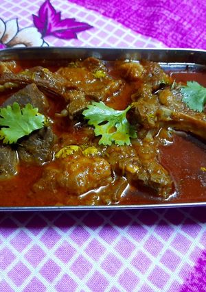 A picture of Mutton Curry.
