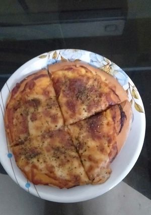 A picture of Lockdown pizza.