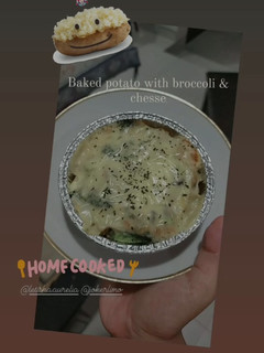 Foto resep Baked potato with broccoli & chesse