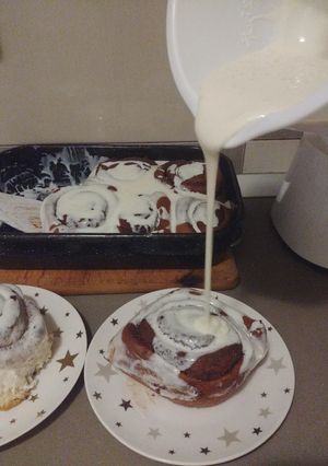 O poză a rețetei Cinnamon rolls.