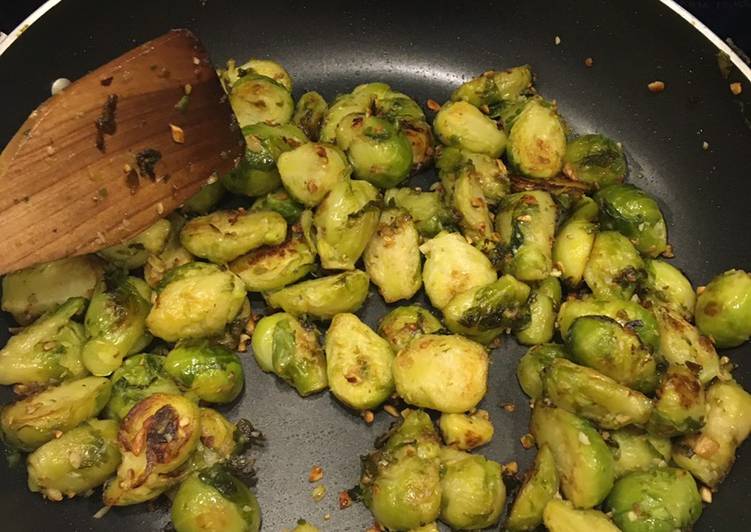 How to Make Award-winning Garlic Brussel Sprouts