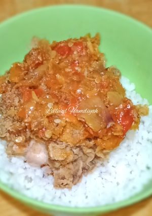 Foto resep Rice Bowl Ayam Crispy Penyet Sambal Bawang