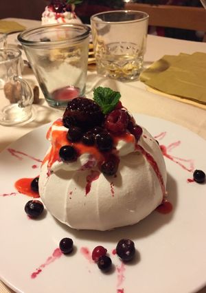Una foto de Mini Pavlova de frutos rojos y Mascarpone