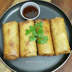 A picture of Spring Rolls with Homemade Spring Roll Wrappers.