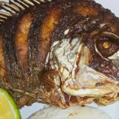 A picture of Fried fish.