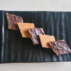 A picture of Til chocolate crunch.