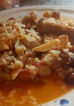 Foto principal de Arroz caldoso con pulpo, costillón y setas