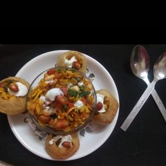 Bhel puri A picture of Bhel puri.