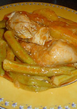 A picture of Chicken with okra.
