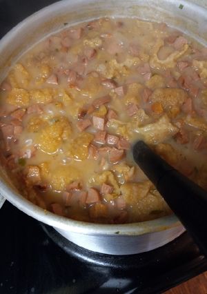 Una foto de Frijoles charros a mi estilo 🤤🤤🥰